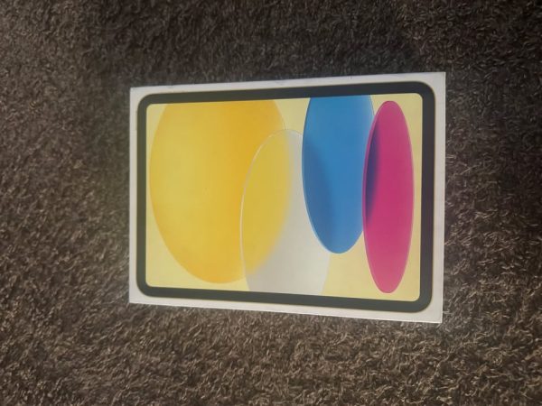 Gen 10 Ipad 64GB Wifi + Cellular