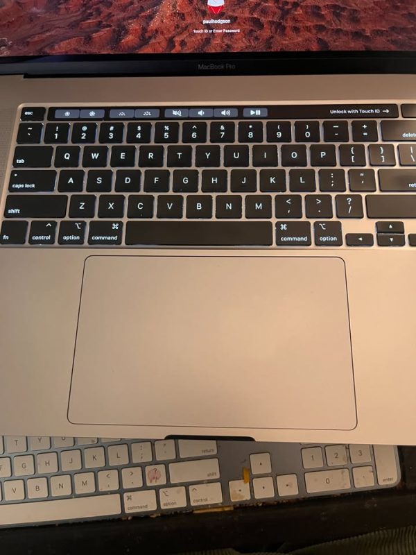 MacBook PRO