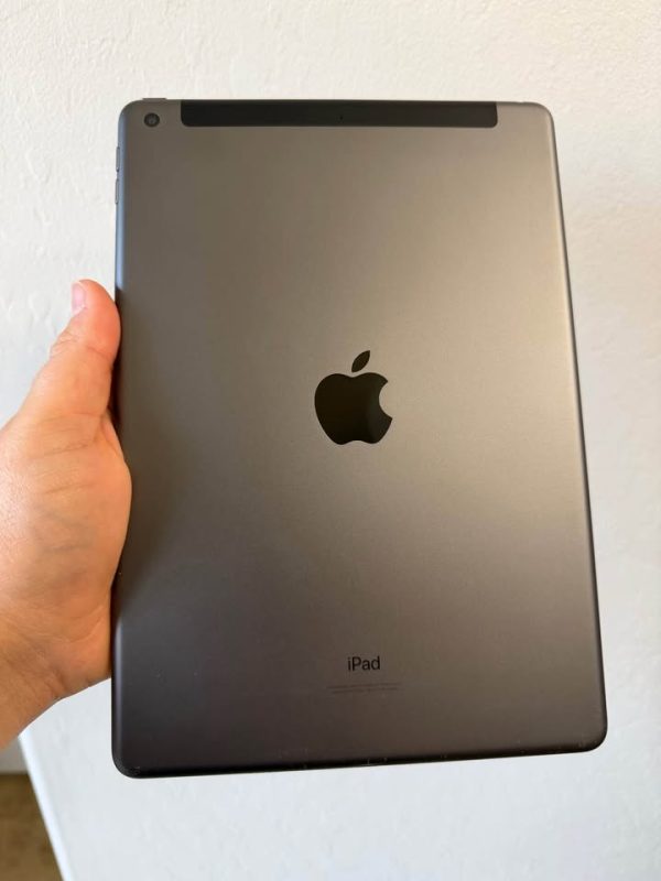 iPad 9th gen 256gb Wi-Fi + Cellular