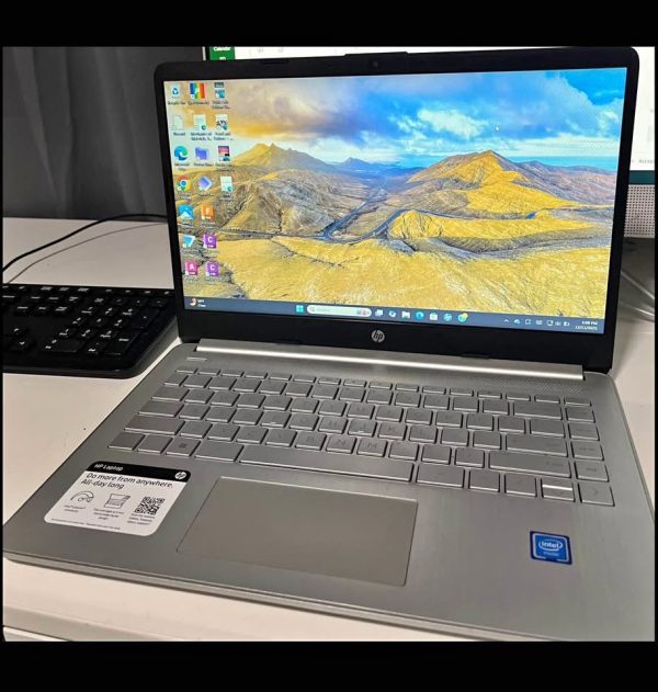 HP Laptop 2025 16GB Ram 128 GB Storage