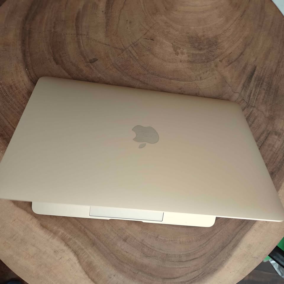 MacBook 10.1 3 MacBook 10.1