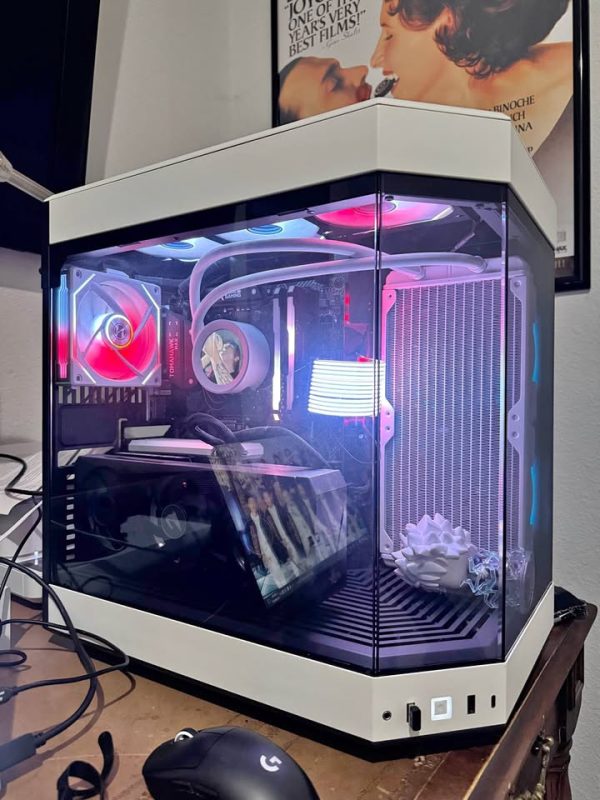 High-Performance Gaming PC – Ryzen 5 3600X, RTX 3060 12GB, 16GB RAM, 1TB NVMe + 2TB HDD, HYTE Y60 Ca