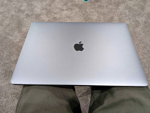 15 inch 2016 MacBook Pro Laptop