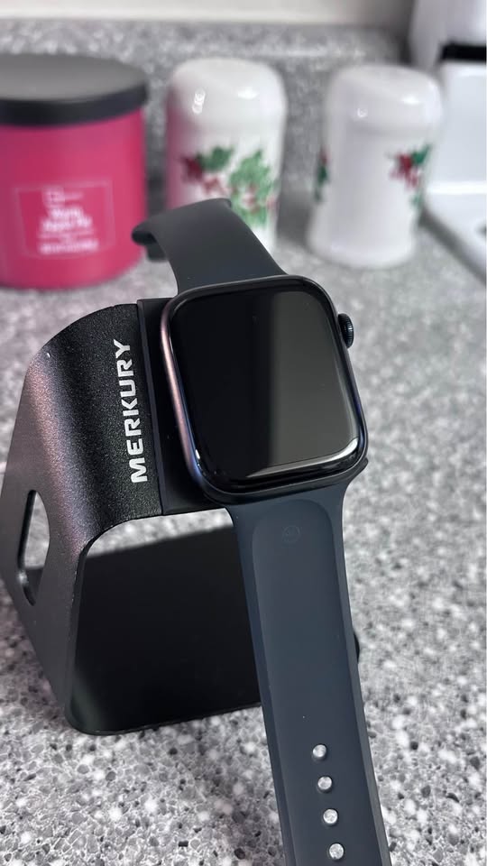 Apple Watch Series 8