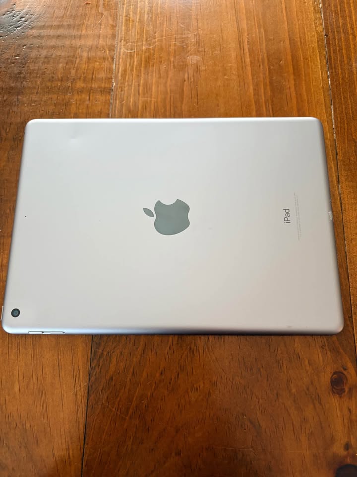 iPad 6th Generation 3 iPad 6th Generation