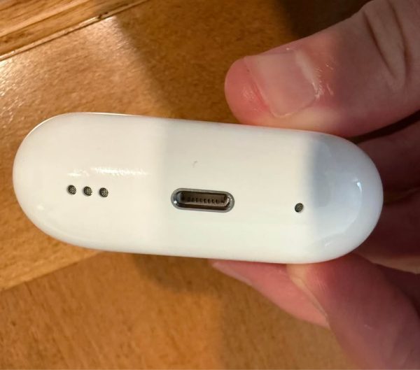 Apple AirPods Pro 2 w/ Lightning Charging Case