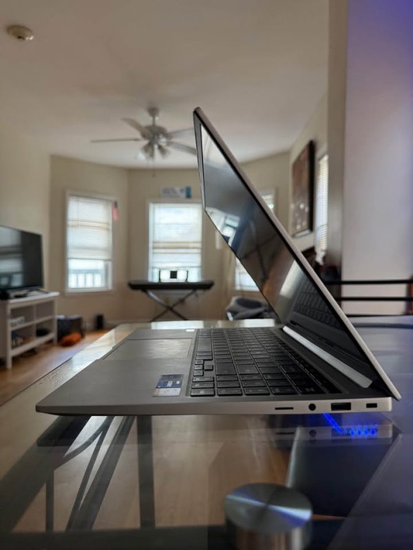 Samsung Galaxy Book 3