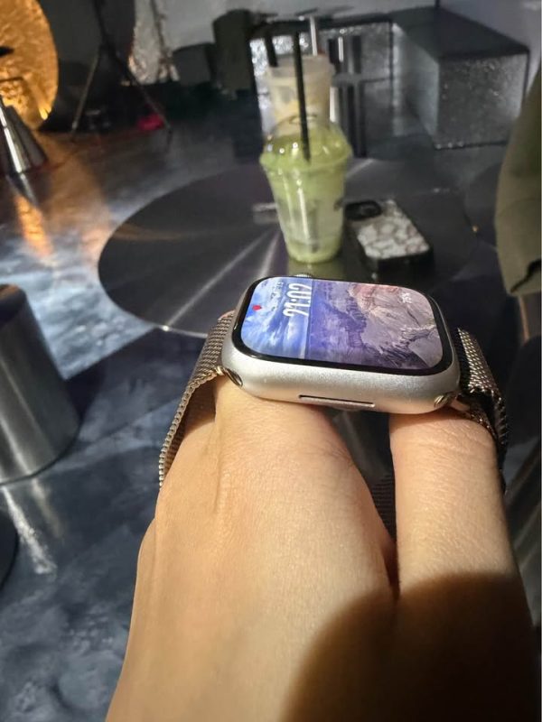 Apple Watch Series 8