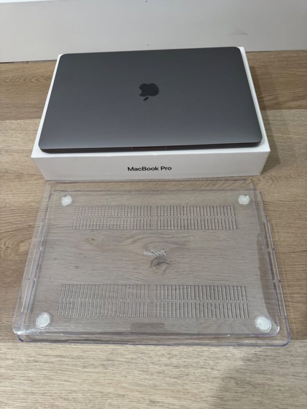 Apple MacBook Pro 13 Inch (A1708) 256GB