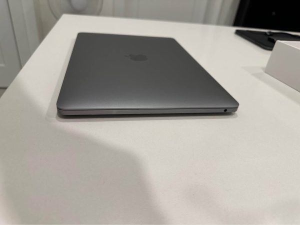 MacBook Pro m1 with Touch Bar