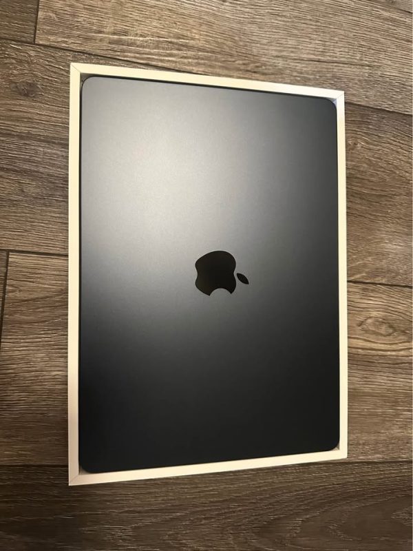 Apple MacBook Air M4