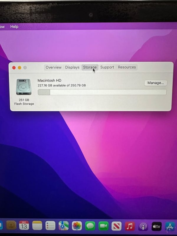 Laptop Apple MacBook Pro Computer