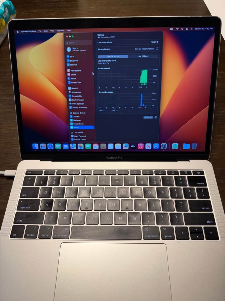 MacBook Pro 13” 3 MacBook Pro 13”
