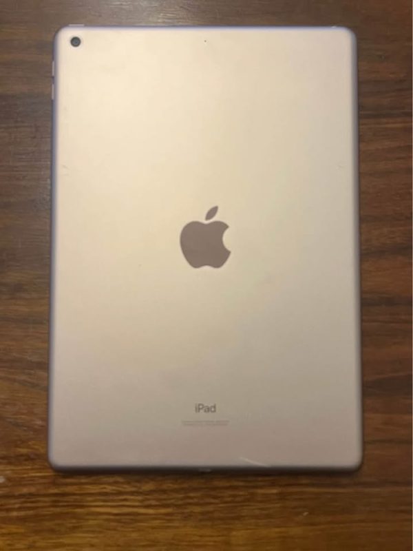 Apple iPad (Gold, 8th Generation, WiFi)