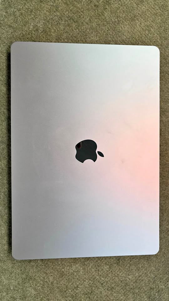 2023 Macbook Air 15" M2 256gb 8gb ram 3 2023 Macbook Air 15" M2 256gb 8gb ram