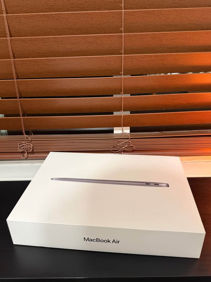 MacBook Air M1 4 MacBook Air M1