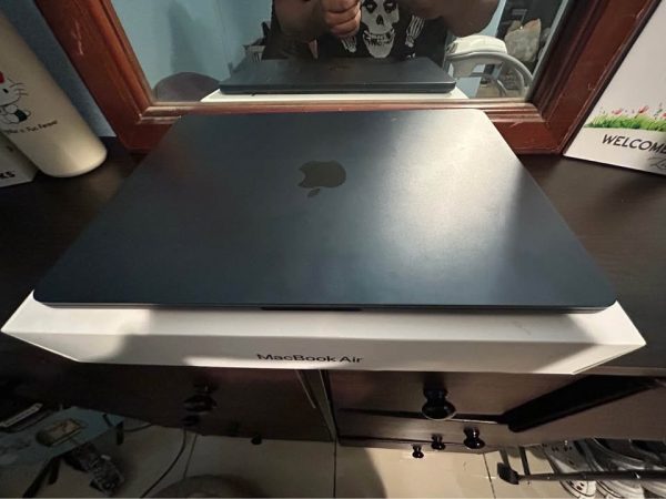 Apple M2 MacBook Air