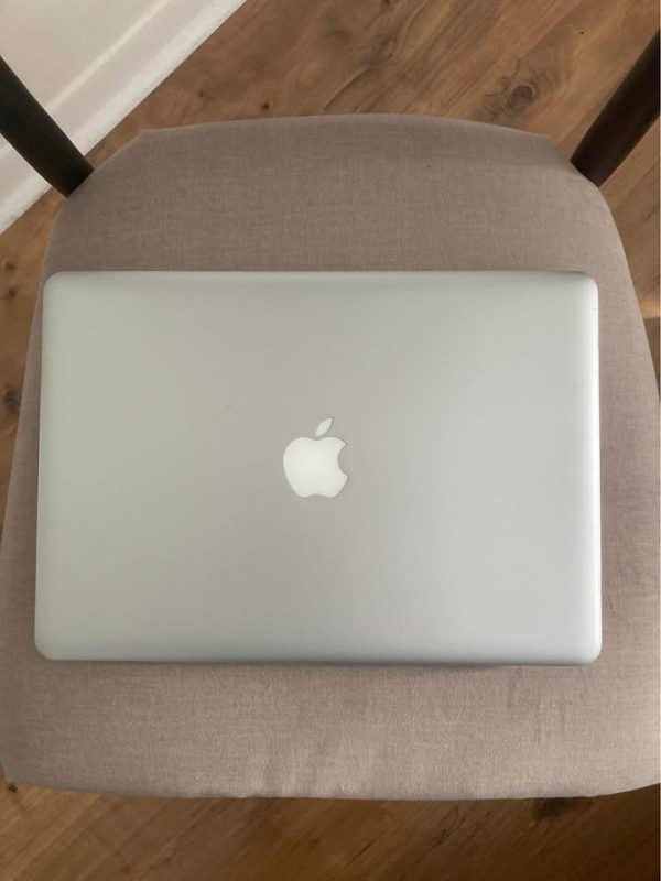 Apple MacBook Pro 13.3”