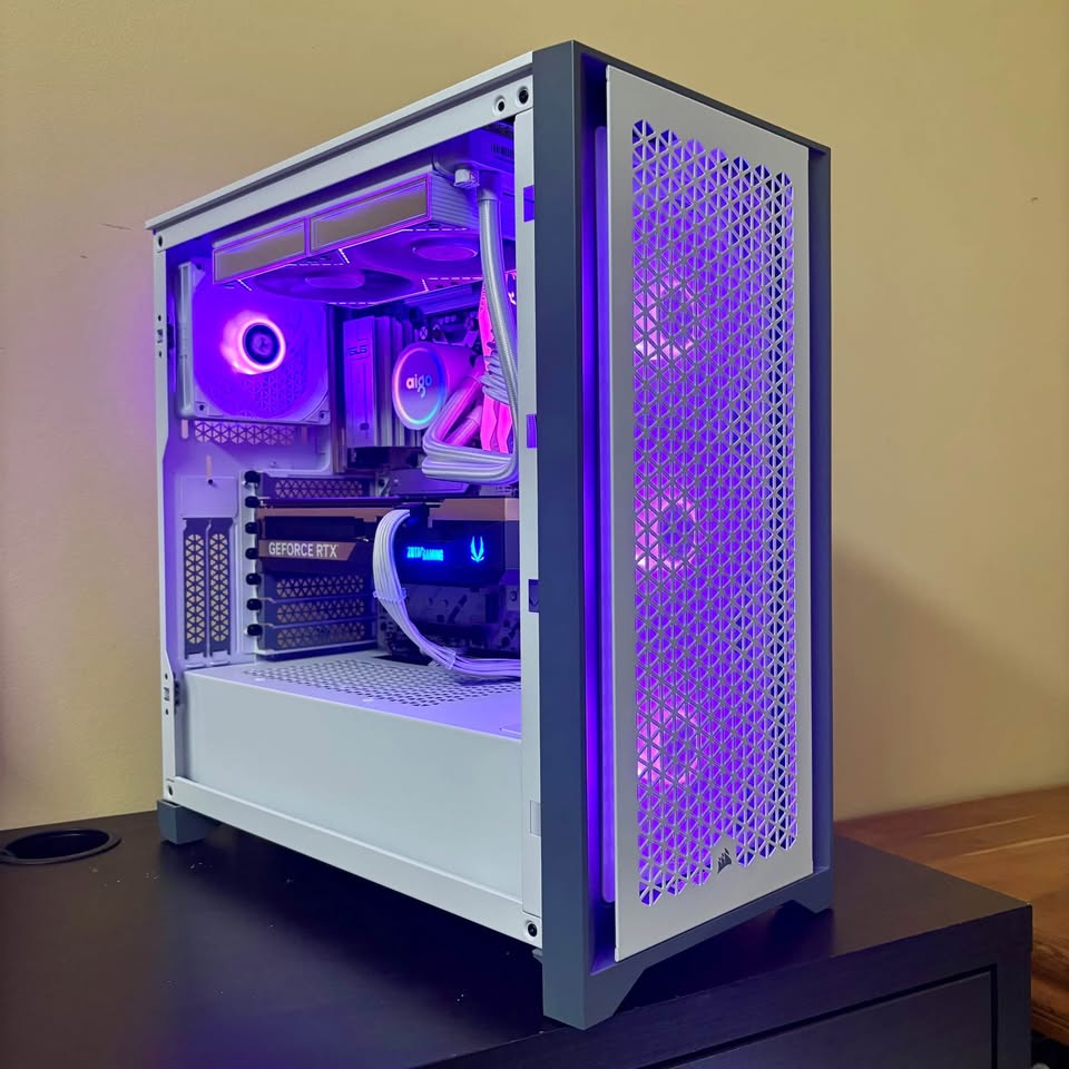 White RTX Gaming/Streaming PC - RTX 5080 + Ryzen 7 9000 4 White RTX Gaming/Streaming PC - RTX 5080 + Ryzen 7 9000
