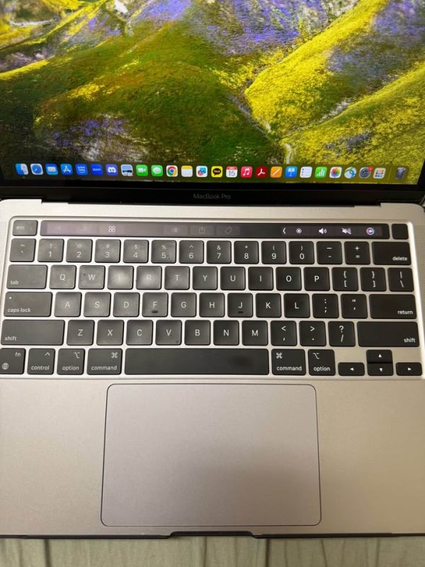 2020 MacBook Pro 13 in