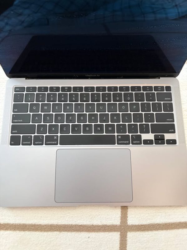 Apple MacBook Air 13