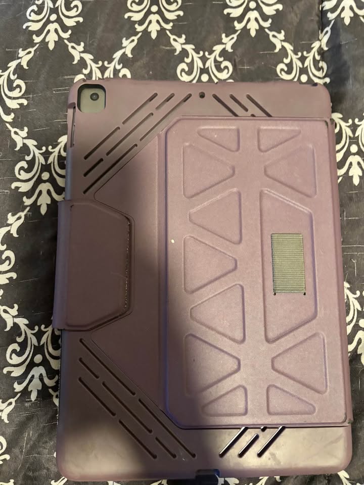 10th generation iPad 5 10th generation iPad