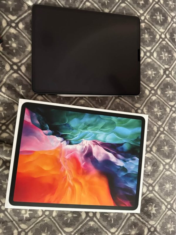 iPad PRO 12.9 INCH