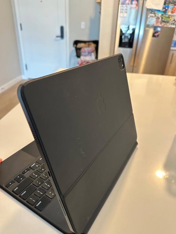 iPad Pro (12.9-inch) (5th generation)