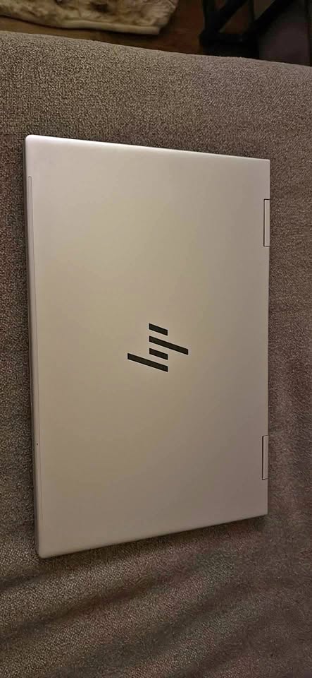 HP Envy 2in1 laptop