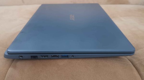 Mint Acer Aspire 3 laptop, 15.6 FHD screen, Intel i5 10th gen CPU. 12GB RAM, 256GB SSD, W11H