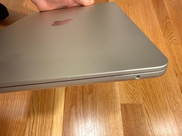MacBook Air 13” (2025) – M4 / 16GB / 512GB – Starlight
