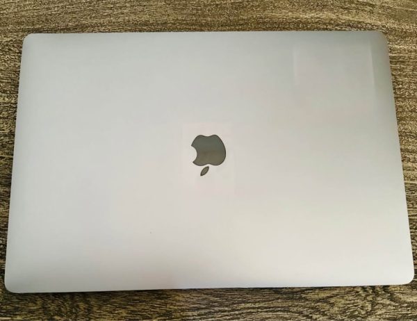 MacBook pro Touch Bar Touch ID