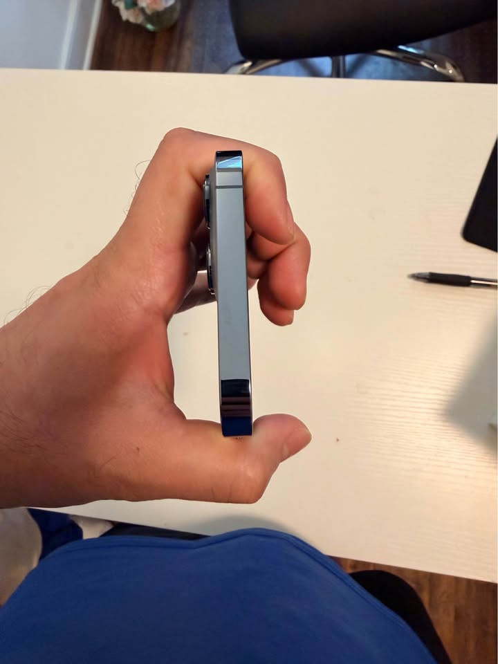 iPhone 13 Pro Max 4 iPhone 13 Pro Max